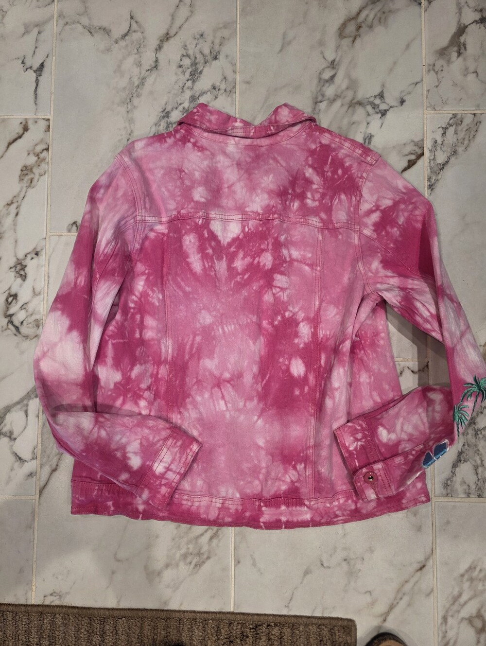 Vintage DG2 By Diane Gillman Tie Dye Floral Stitched Jean Jacket Lg - Picture 2 of 12